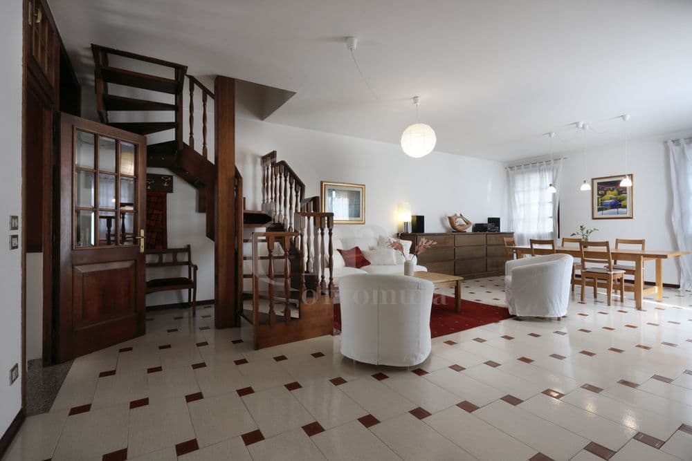 3406f2a2-3182-4a53-8706-56eb16c8cffc