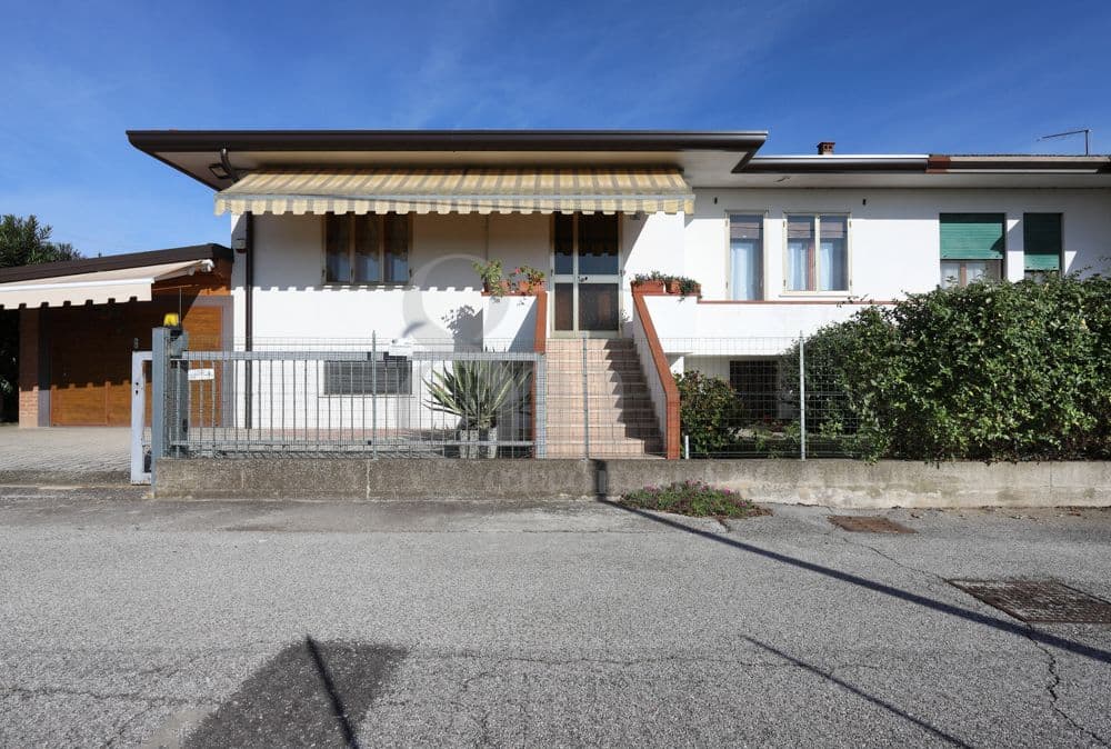 706624ce-cbc3-46a0-895f-27dc691851d1